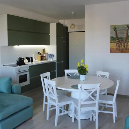 Savana Modern By The Sea Golem (Tirana)