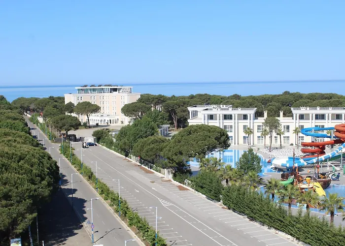 Savana Modern By The Sea Golem (Tirana)