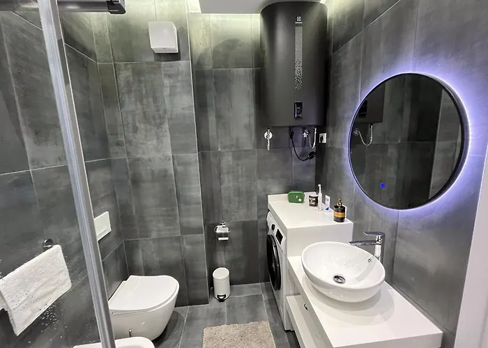 Savana Modern By The Sea Apartment Golem (Tirana)